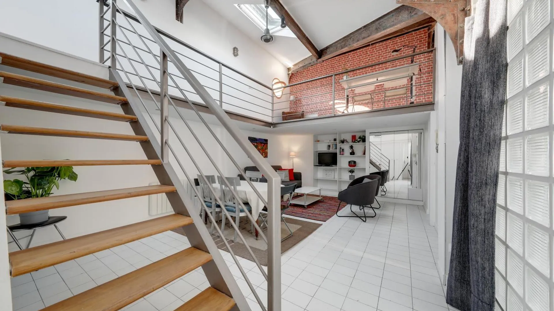 Apartment Grand Loft Standing Pour 6 Pers By Weekome